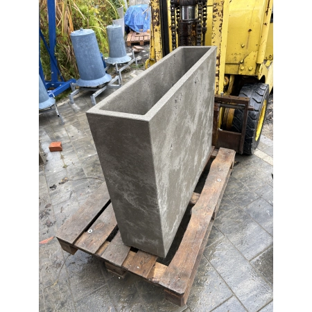 Wysoka donica betonowa BARCELONA 1000x800x250 mm